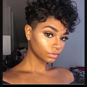 Meet your Posher, Meinisha